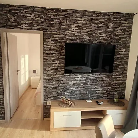 Boric Apartment *