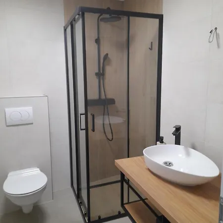 Boric Apartment Cres
