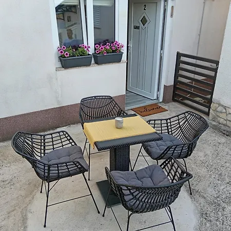 Boric Cres